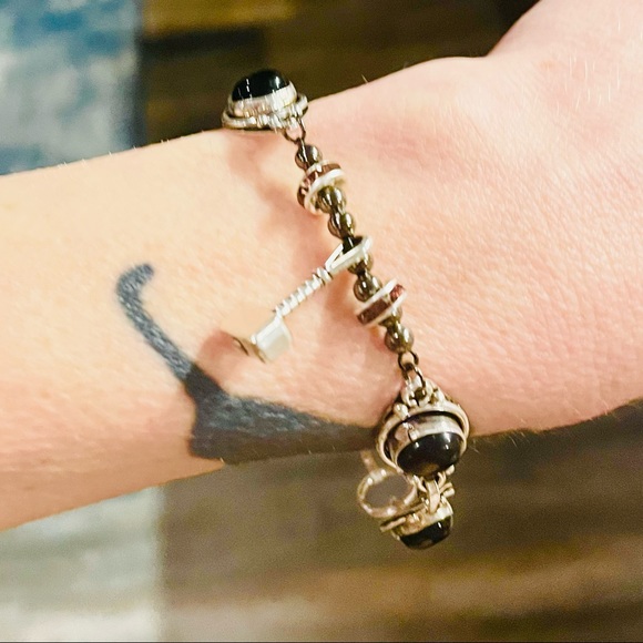 Thor’s Hammer Mjolnir Black Onyx Bracelet - Picture 8 of 9